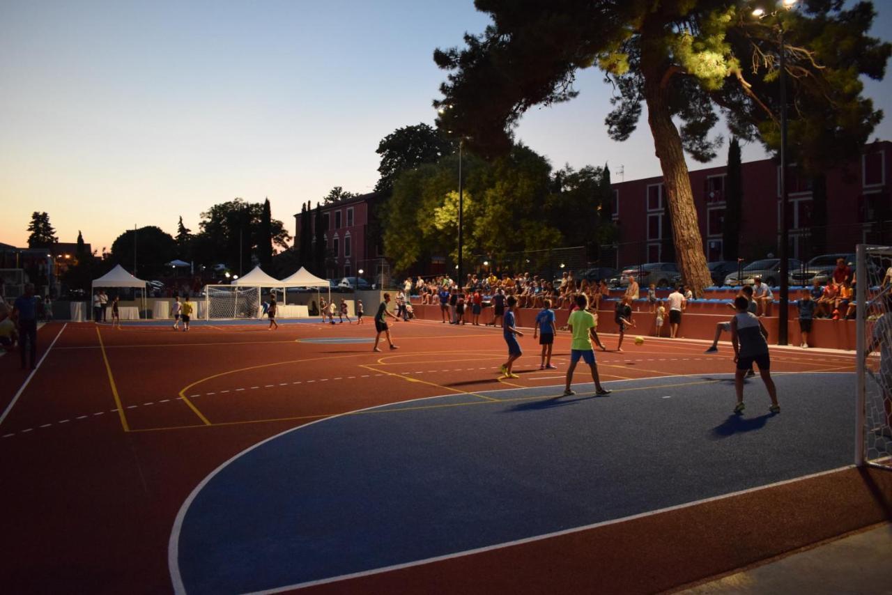 B88 Apartments - Vila Palma Sveti Filip i Jakov Bagian luar foto